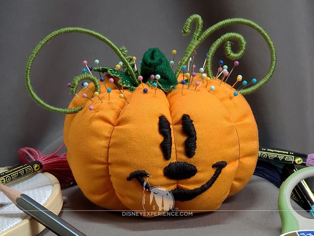 Jack o' Lantern Pin Cushion Halloween Pumpkin 