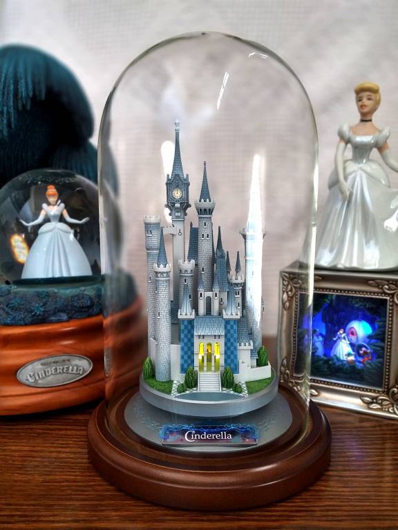 castle - The Disney Castle Collection - Page 2 Bandai-cinderella_19