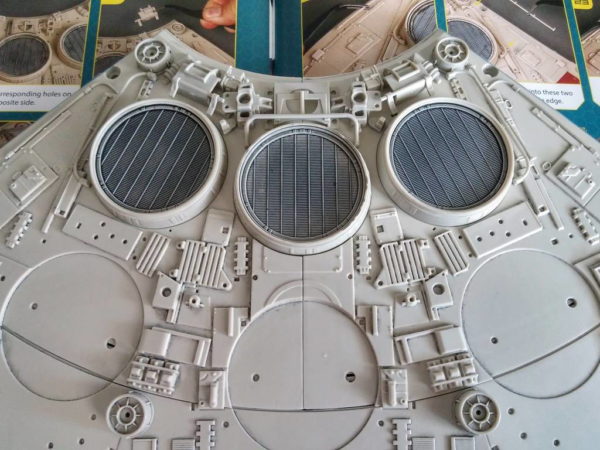 Engine Cover 02