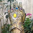 Infinity Gauntlet Paper Model