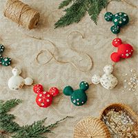 Vintage-Inspired Mickey Garland