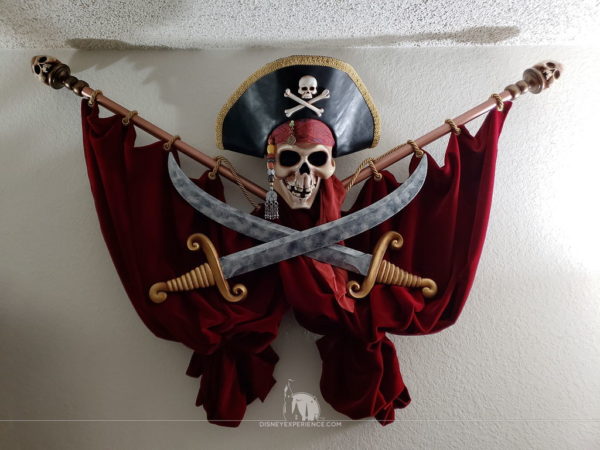 Pirates of the Caribbean Talking Skull 01